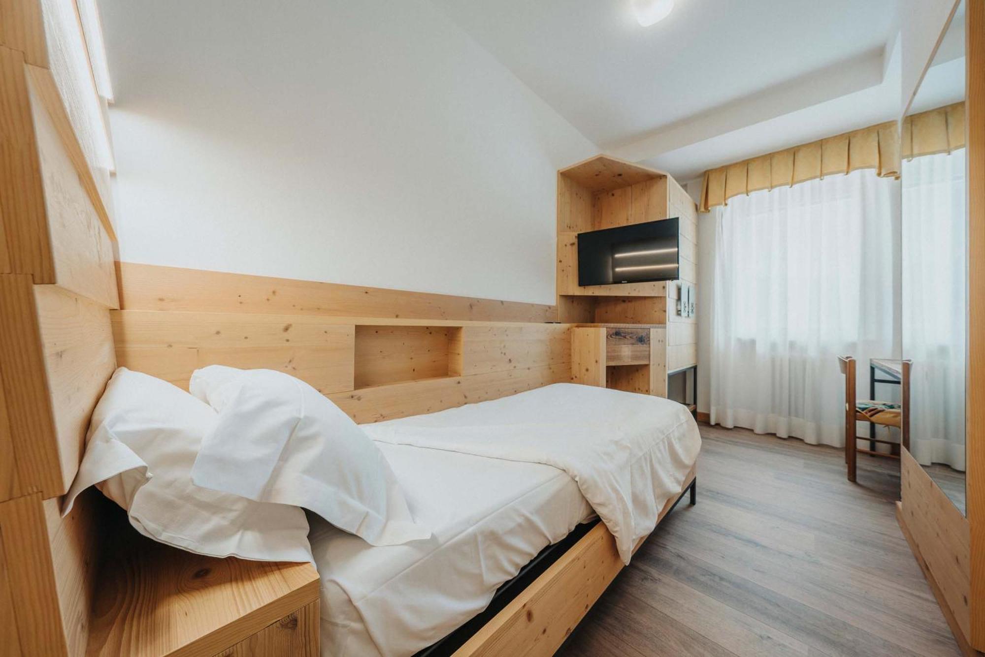Smart Single Room